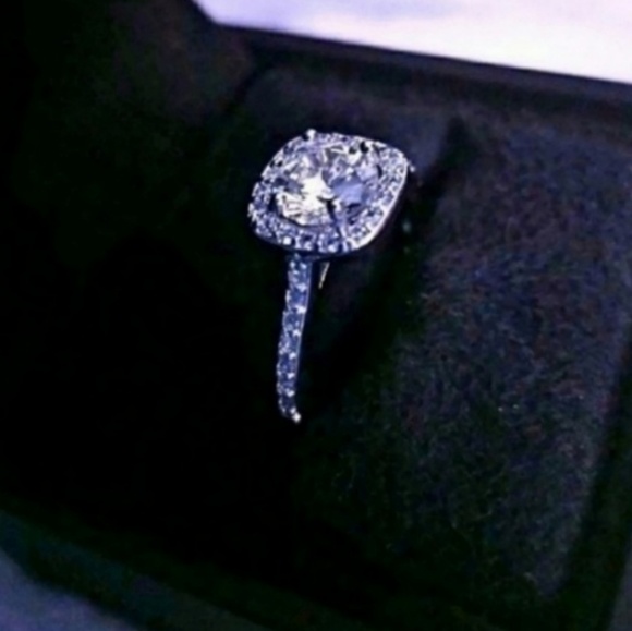 Diamond Pave Halo setting Cubic Zirconia Sterling Silver Engagement Ring Sz 8 - Picture 5 of 8